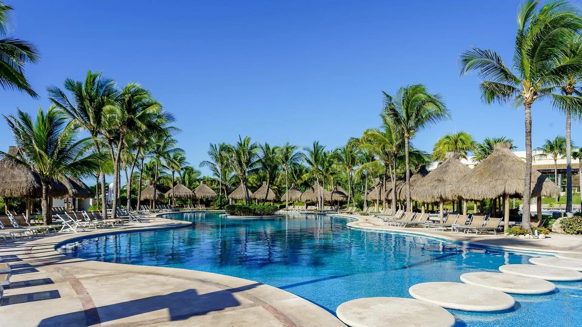 Üdülőközpont Estates One Bedroom- Riviera Maya Puerto Morelos Mexikó